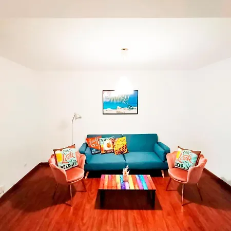 Hostel By Plaza Real Budget
